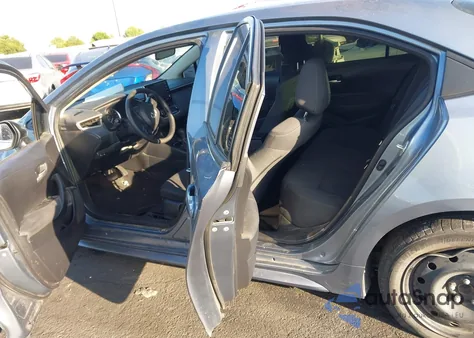 2021 Toyota Corolla Le z USA, uszkodzony, nr VIN JTDEPMAE7MJ143272